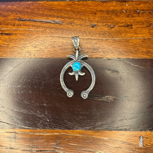Naja Pendent